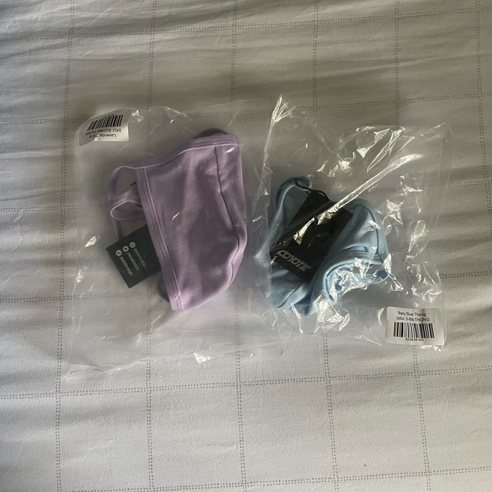 Coyote jocks thongs size small